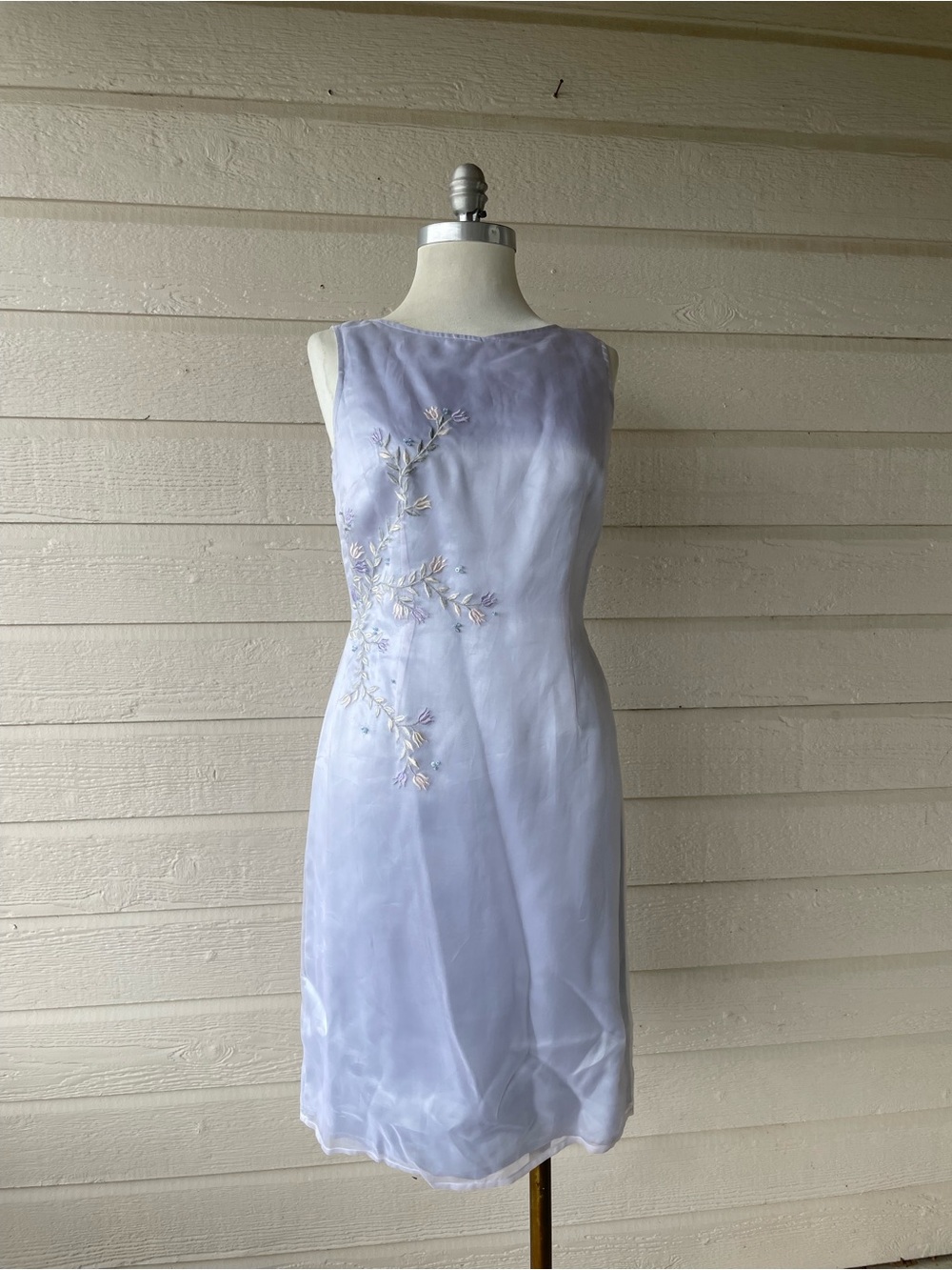 Vintage Adrianna Papell Occasions violet Sleeveless Silk Embroidered Dress 6